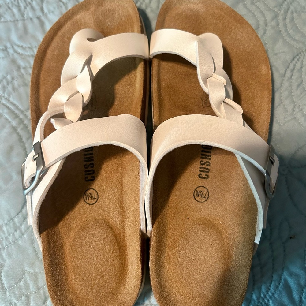 Cushionaire Libby Sandal